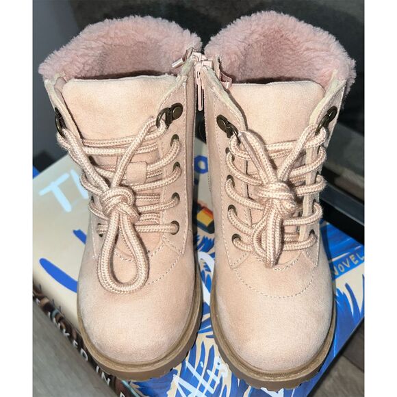 Old Navy Suede Boots | Girls 9c - Picture 2 of 7